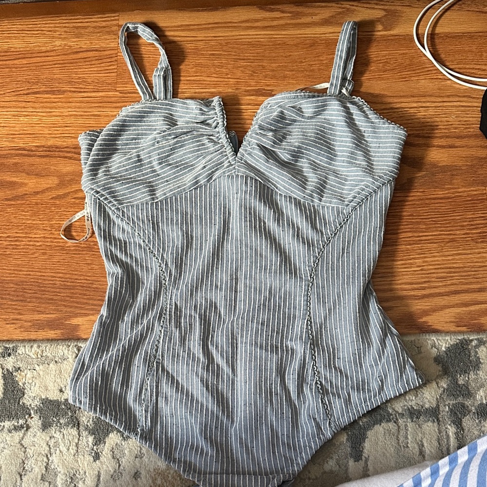 Women’s bodysuit